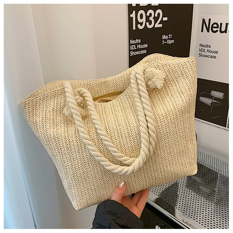 Modische Schulterhandtasche aus Stroh für Damen mit großem Fassungsvermögen